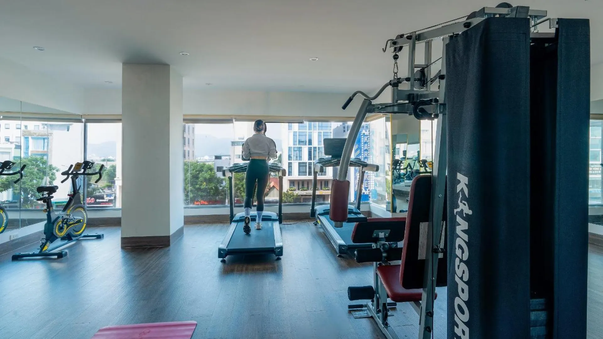 Vian Hotel And Spa Danang